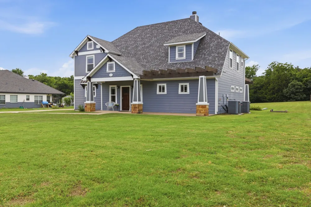 280 Pecan Hollow Circle Anna, TX 75409