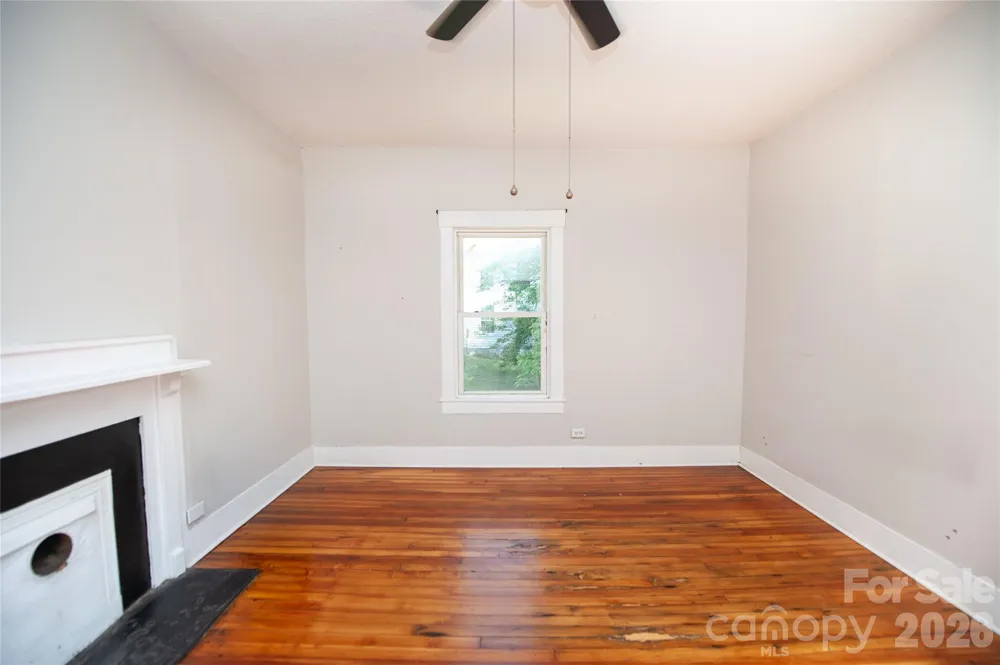 128 Fleming Avenue Pacolet, SC 29372