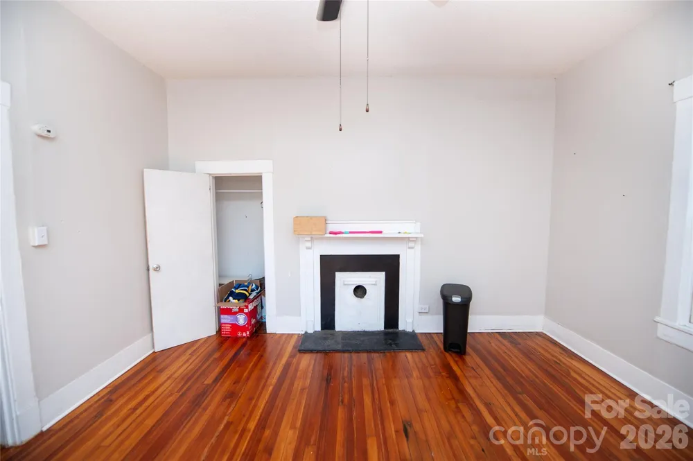 128 Fleming Avenue Pacolet, SC 29372