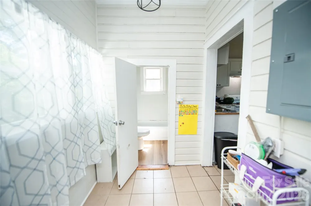 128 Fleming Avenue Pacolet, SC 29372