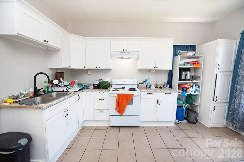 128 Fleming Avenue Pacolet, SC 29372