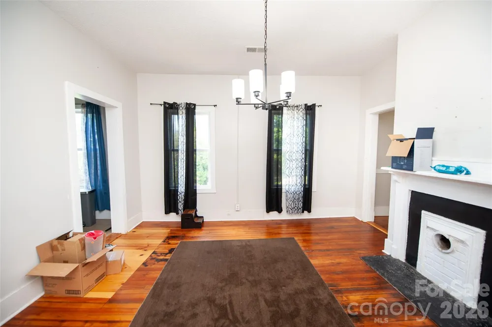 128 Fleming Avenue Pacolet, SC 29372