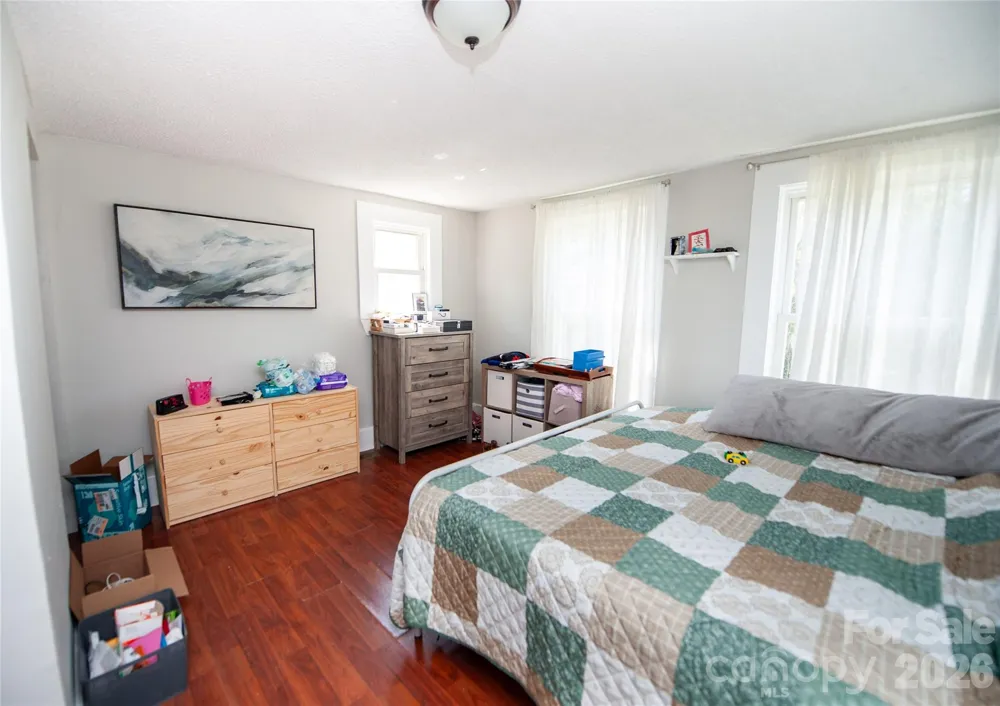 128 Fleming Avenue Pacolet, SC 29372
