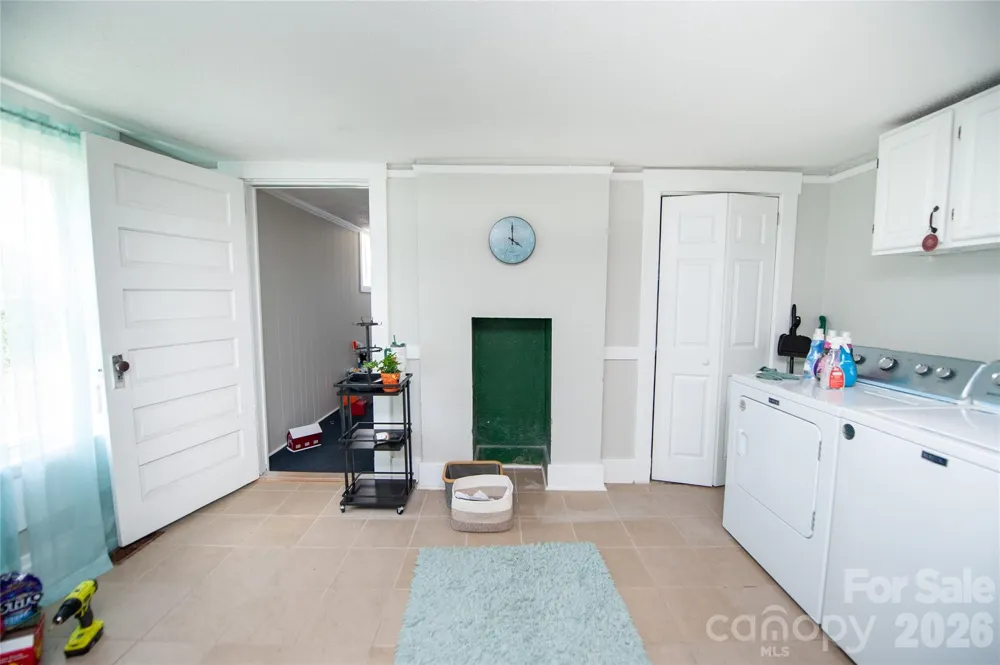 128 Fleming Avenue Pacolet, SC 29372