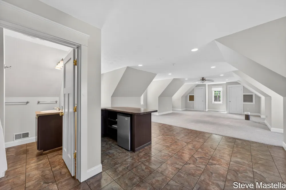 5592 S Shore Drive Fruitland Township, MI 49461