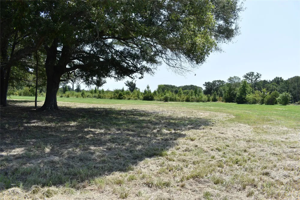 951 County Road 3800 Athens, TX 75752