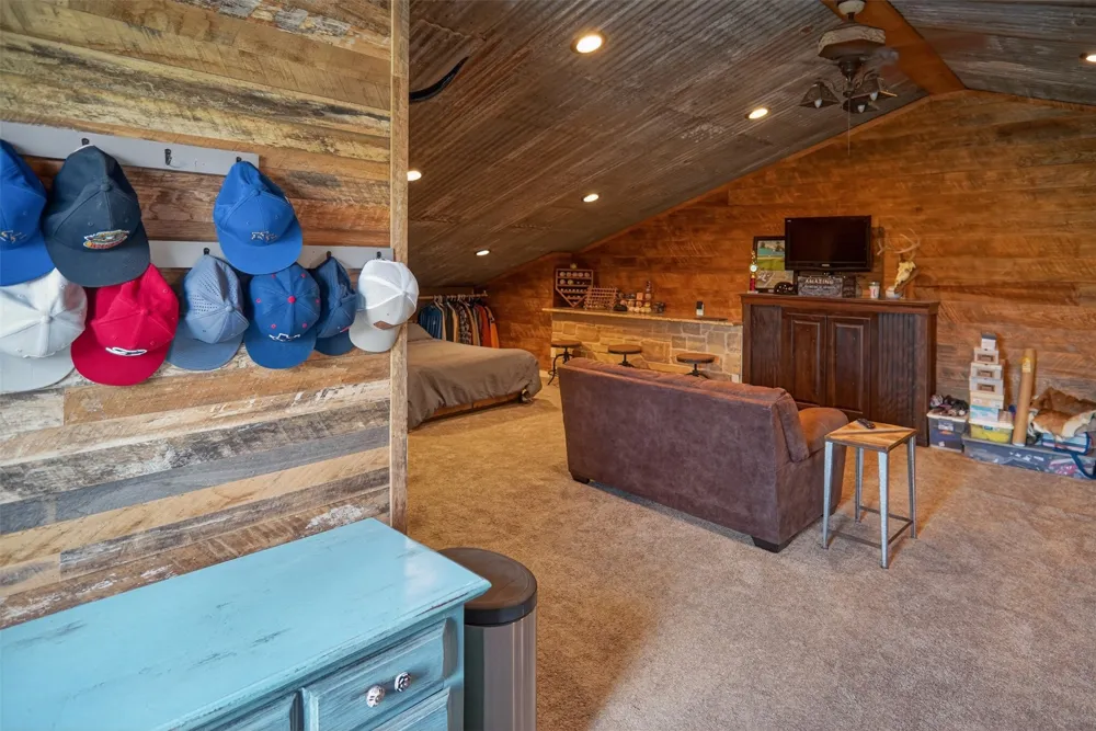 1524 County Road 34520 Sumner, TX 75486
