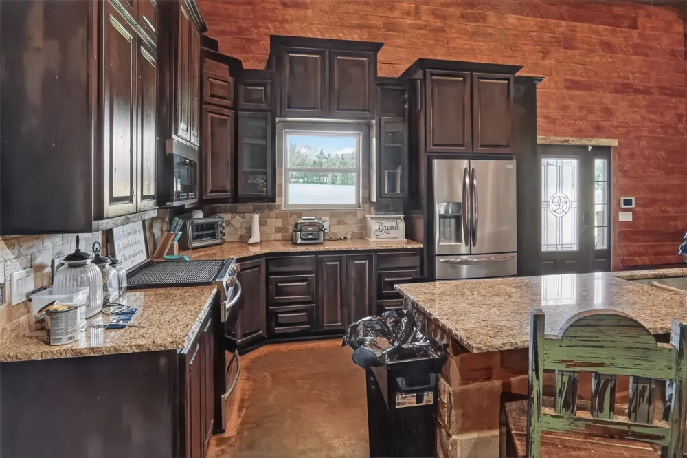 1524 County Road 34520 Sumner, TX 75486