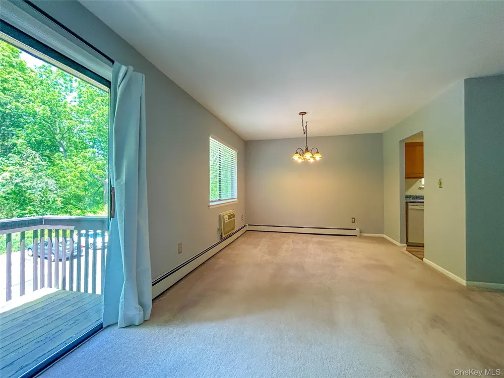 5 Loudon Drive #9 Fishkill, NY 12524