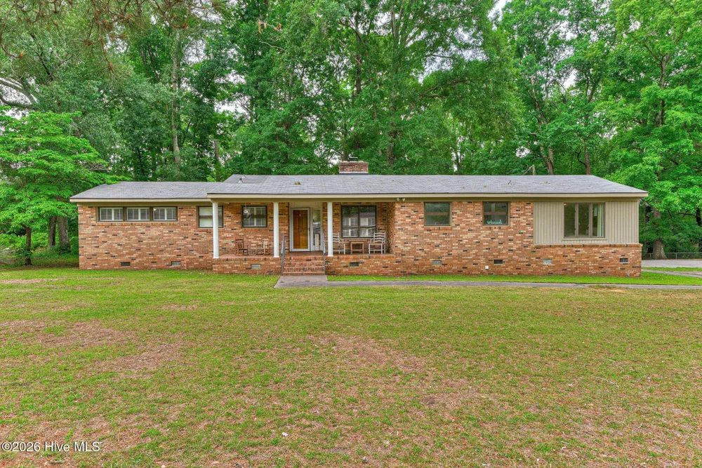 809 Woodside Drive Johnston, SC 29832