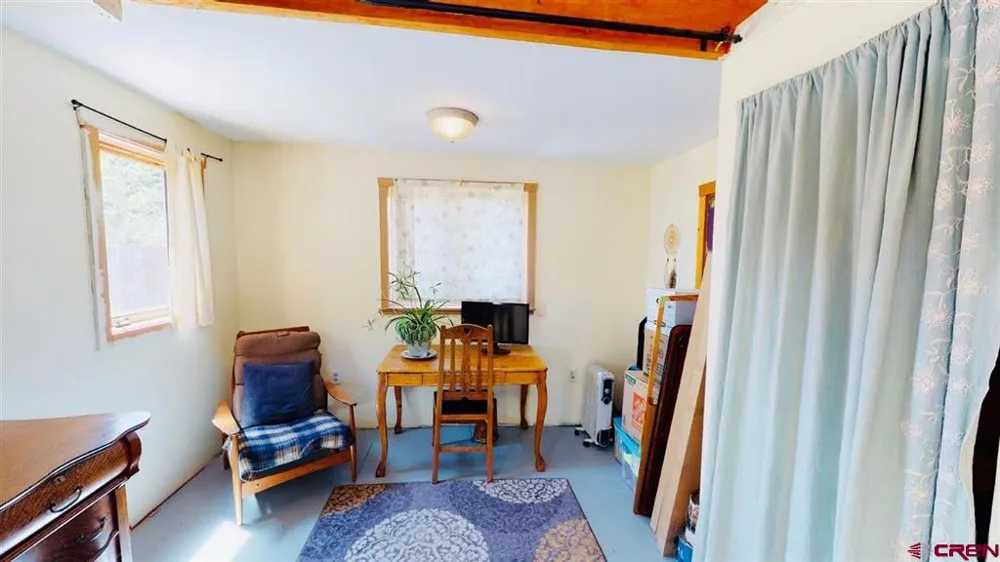 339 Onarga Avenue Paonia, CO 81428