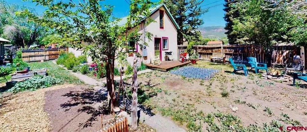 339 Onarga Avenue Paonia, CO 81428