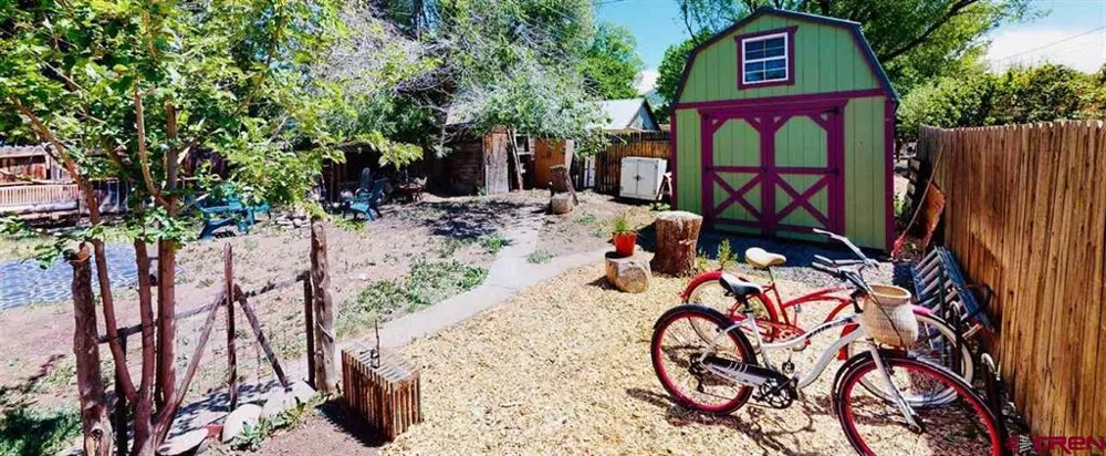 339 Onarga Avenue Paonia, CO 81428