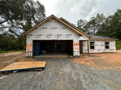 96 Lee Road 0237