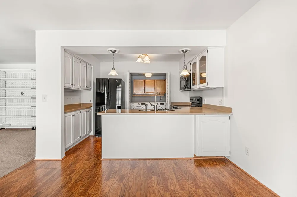 730 Cliffs Drive #303A Ypsilanti Charter Township, MI 48198