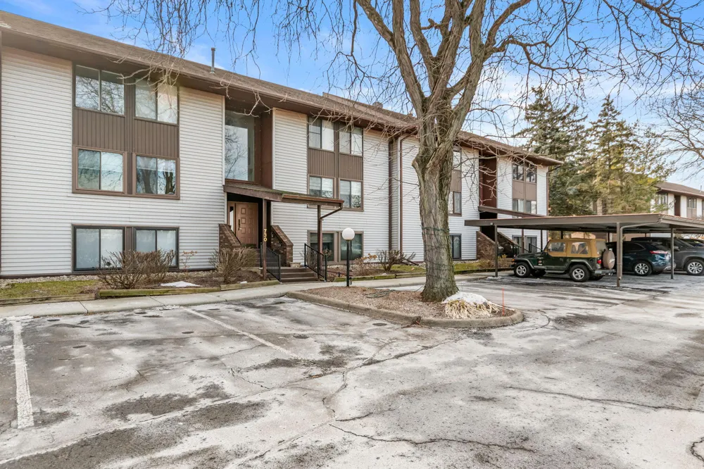 730 Cliffs Drive #303A Ypsilanti Charter Township, MI 48198