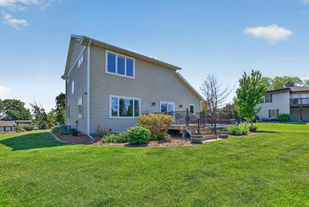 217 Skyline Drive Wabasha, MN 55981