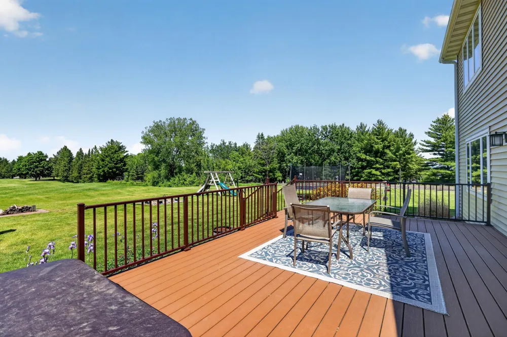 217 Skyline Drive Wabasha, MN 55981