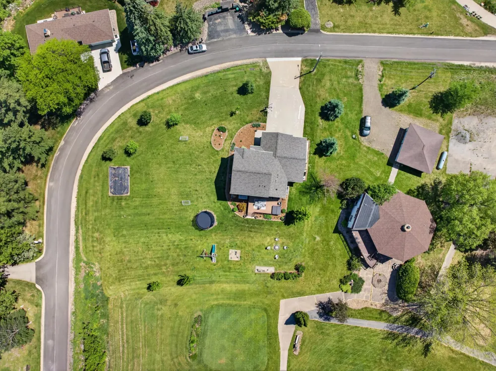 217 Skyline Drive Wabasha, MN 55981