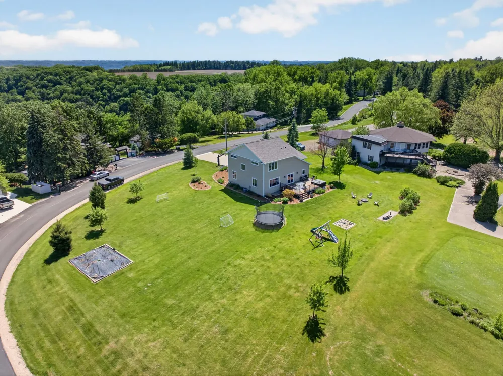 217 Skyline Drive Wabasha, MN 55981
