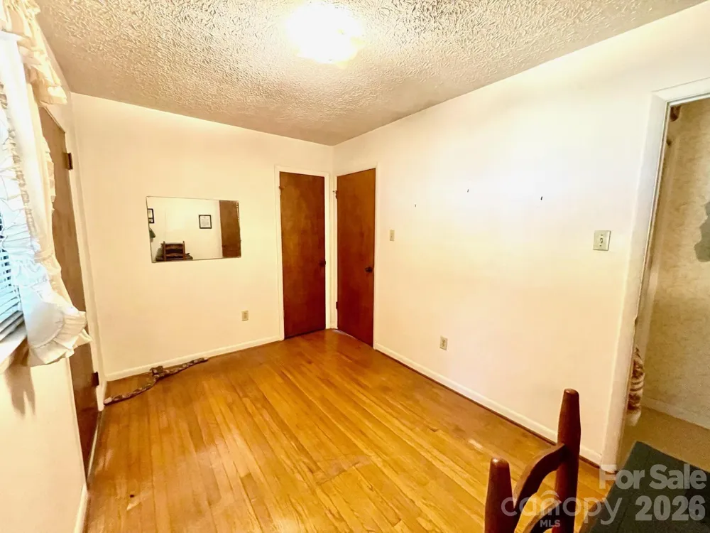 213 Park Lane Black Mountain, NC 28711