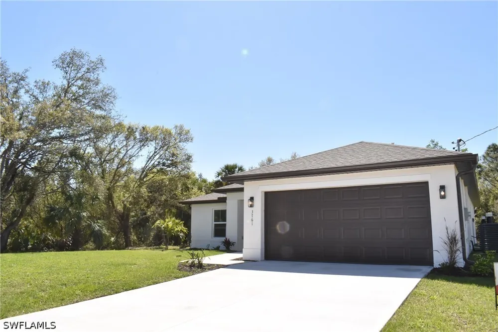 Casco Circle North Port, FL 34288