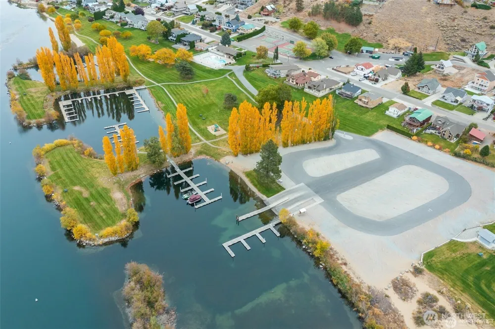 345 Lakefront Drive Orondo, WA 98843