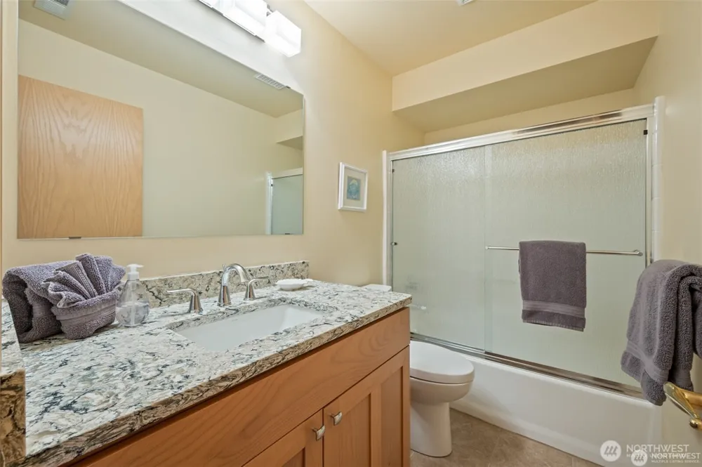 345 Lakefront Drive Orondo, WA 98843