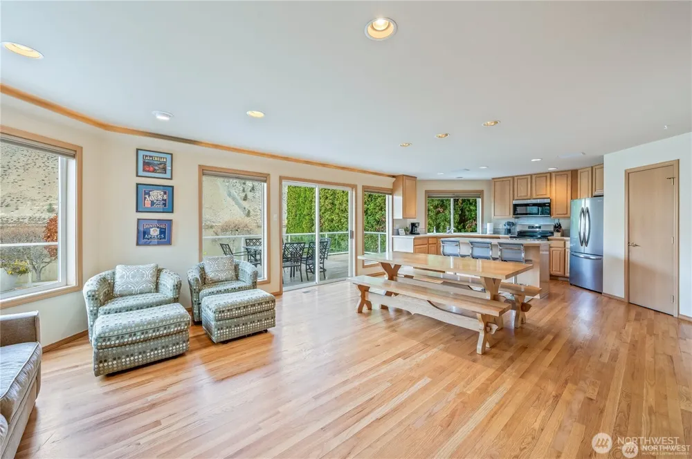 345 Lakefront Drive Orondo, WA 98843