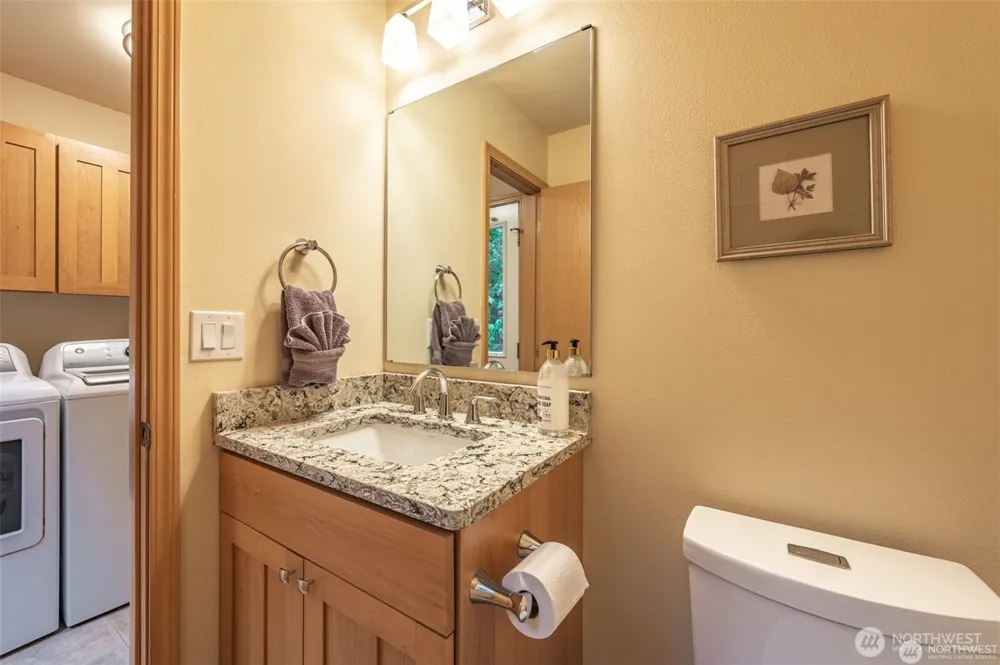 345 Lakefront Drive Orondo, WA 98843