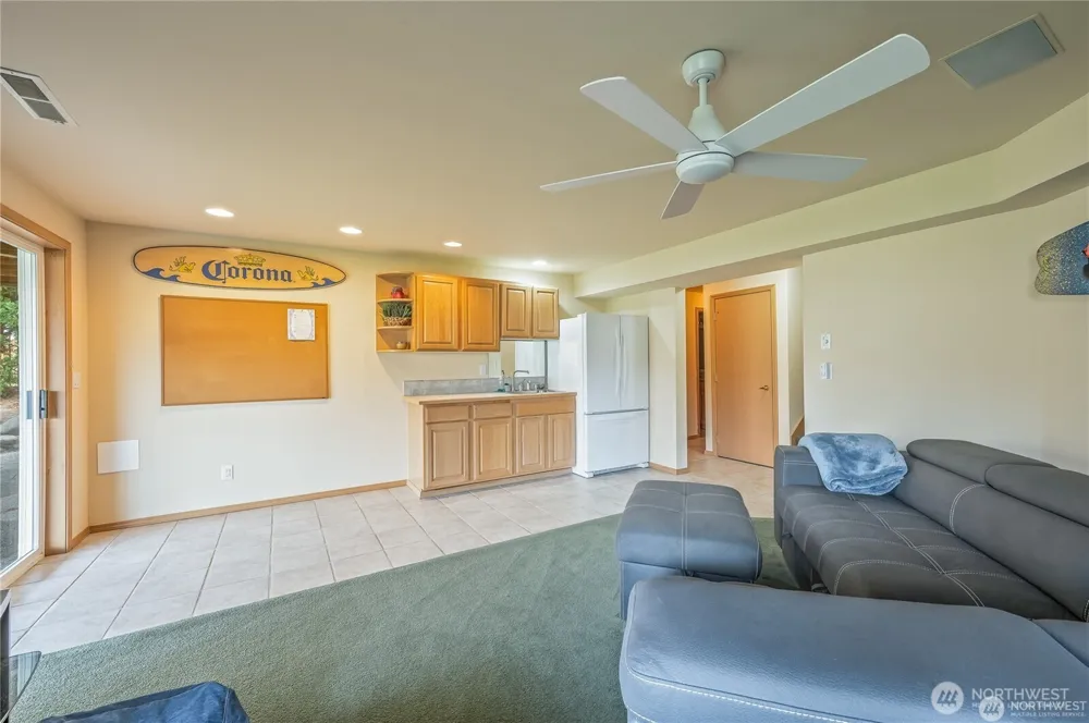 345 Lakefront Drive Orondo, WA 98843