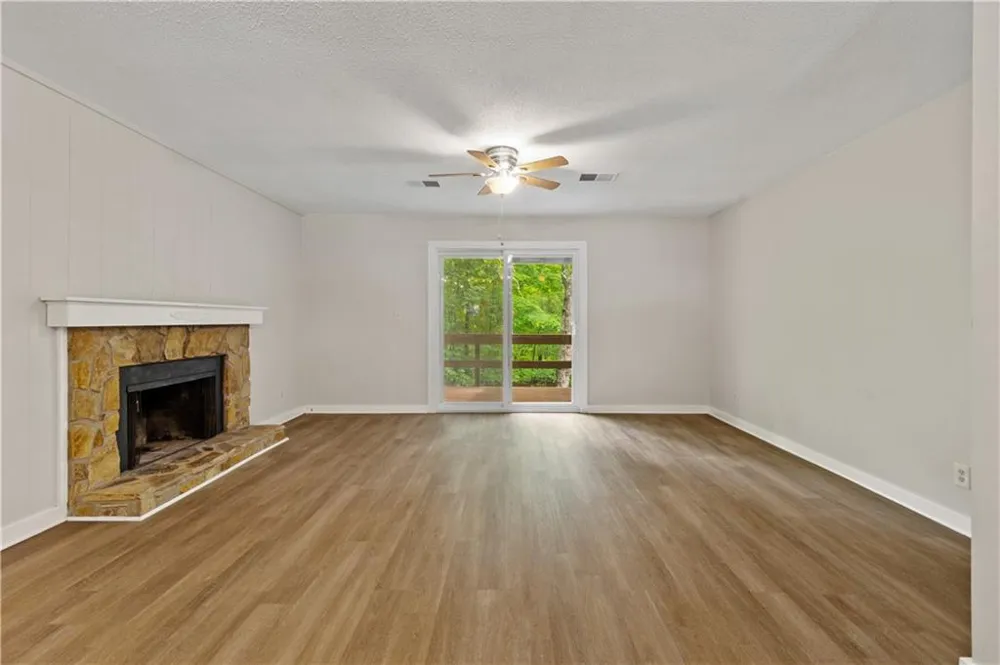 29 Mountain View Court Waleska, GA 30183