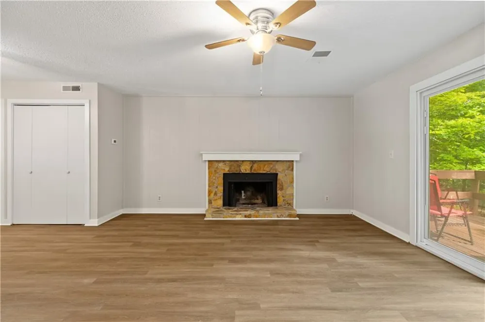 29 Mountain View Court Waleska, GA 30183