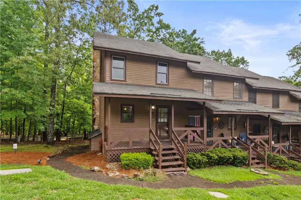 29 Mountain View Court Waleska, GA 30183
