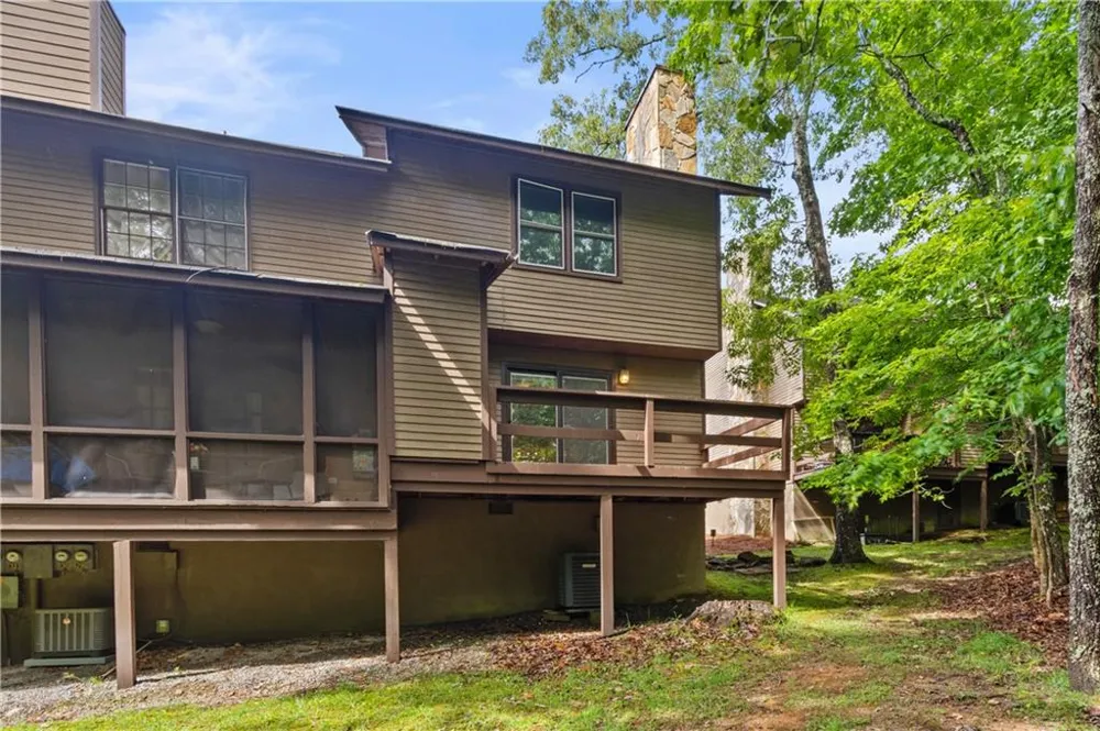 29 Mountain View Court Waleska, GA 30183