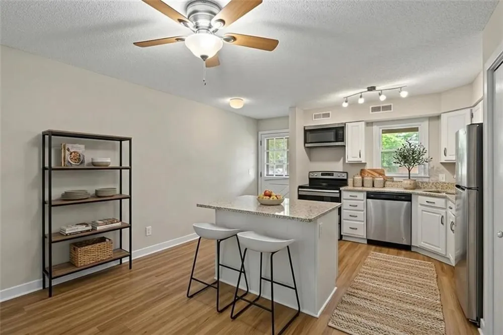 29 Mountain View Court Waleska, GA 30183