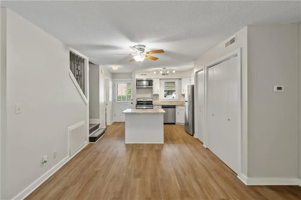 29 Mountain View Court Waleska, GA 30183