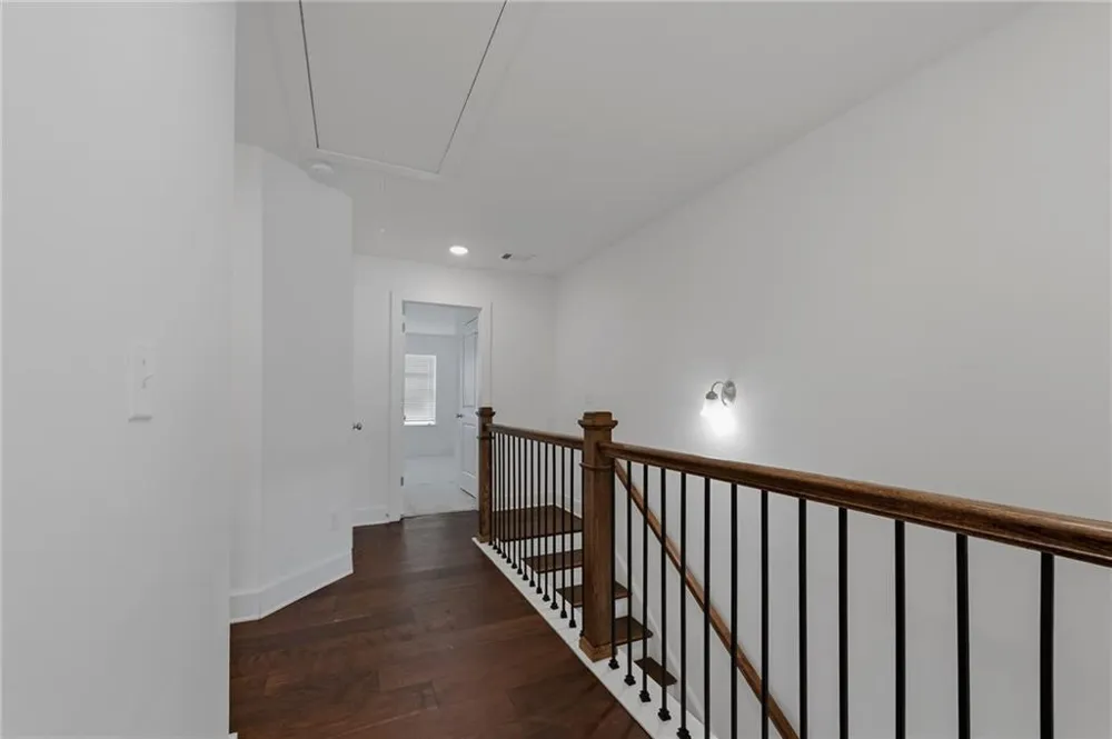 82 Auburn Run Lane Auburn, GA 30011