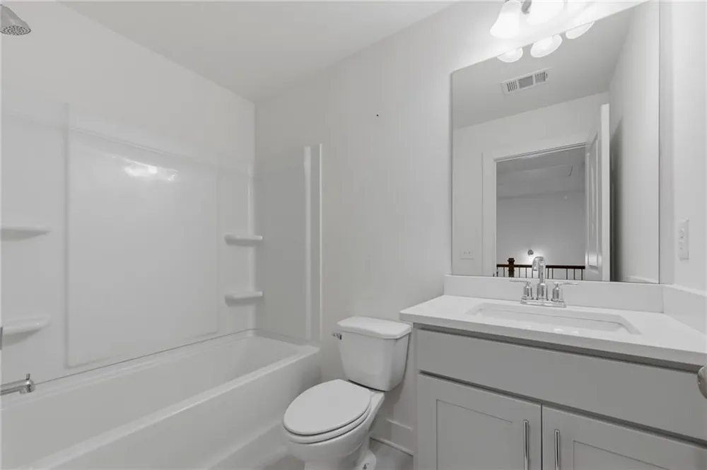 82 Auburn Run Lane Auburn, GA 30011