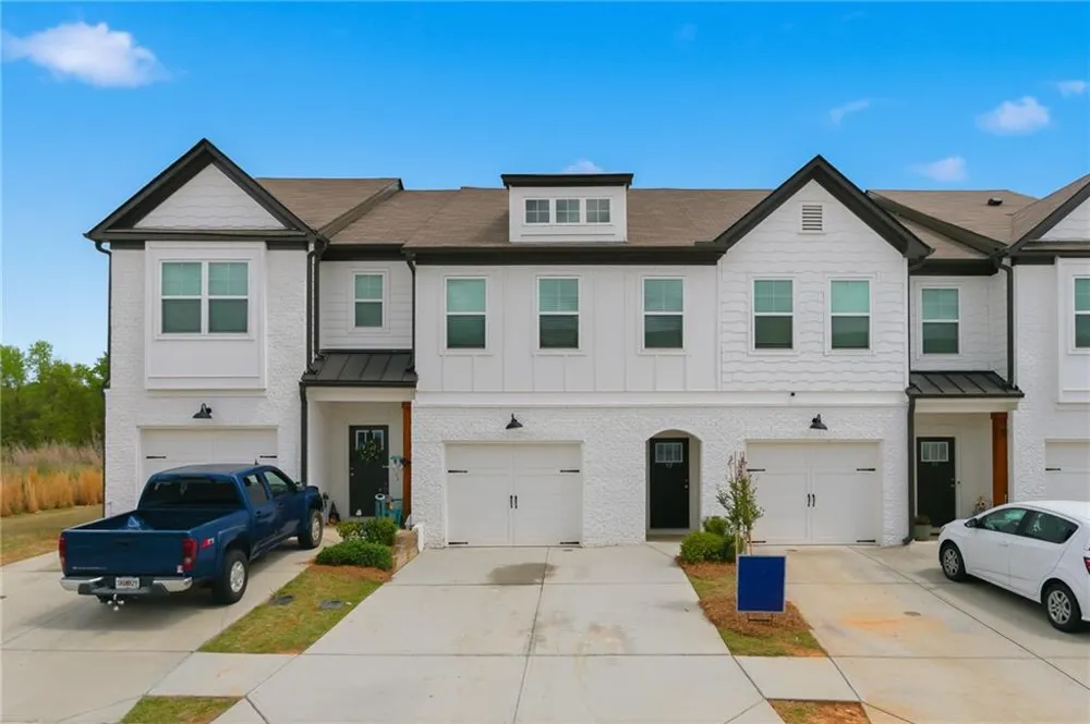82 Auburn Run Lane Auburn, GA 30011