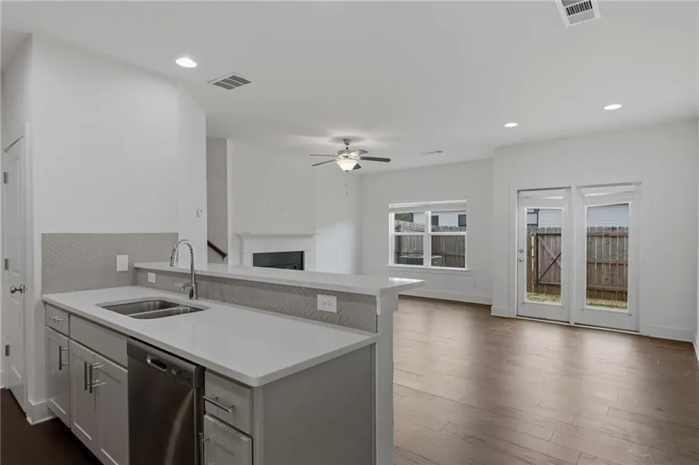 82 Auburn Run Lane Auburn, GA 30011