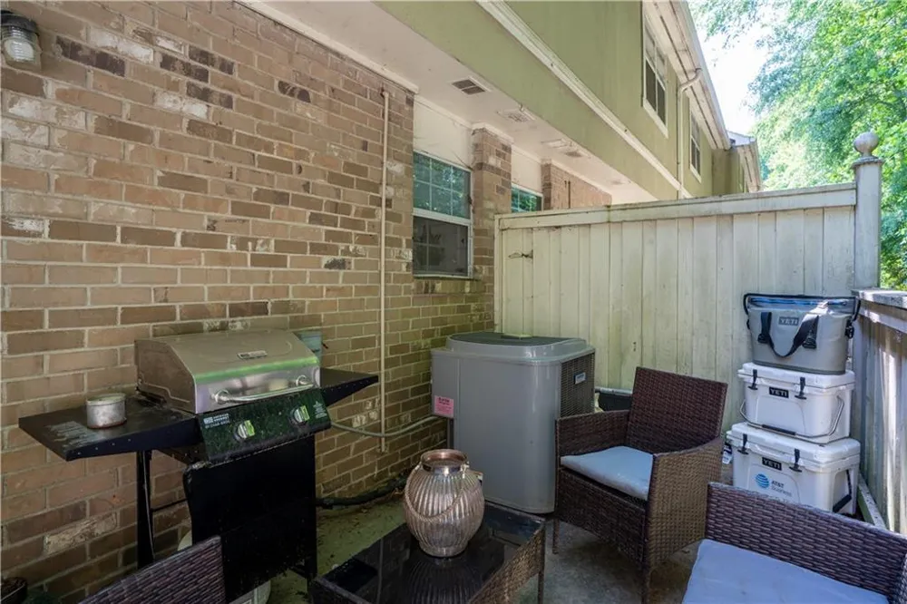 6900 Roswell Road #N13 Sandy Springs, GA 30328