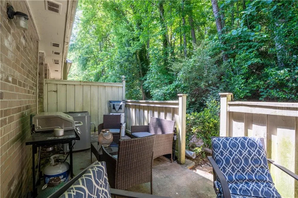 6900 Roswell Road #N13 Sandy Springs, GA 30328