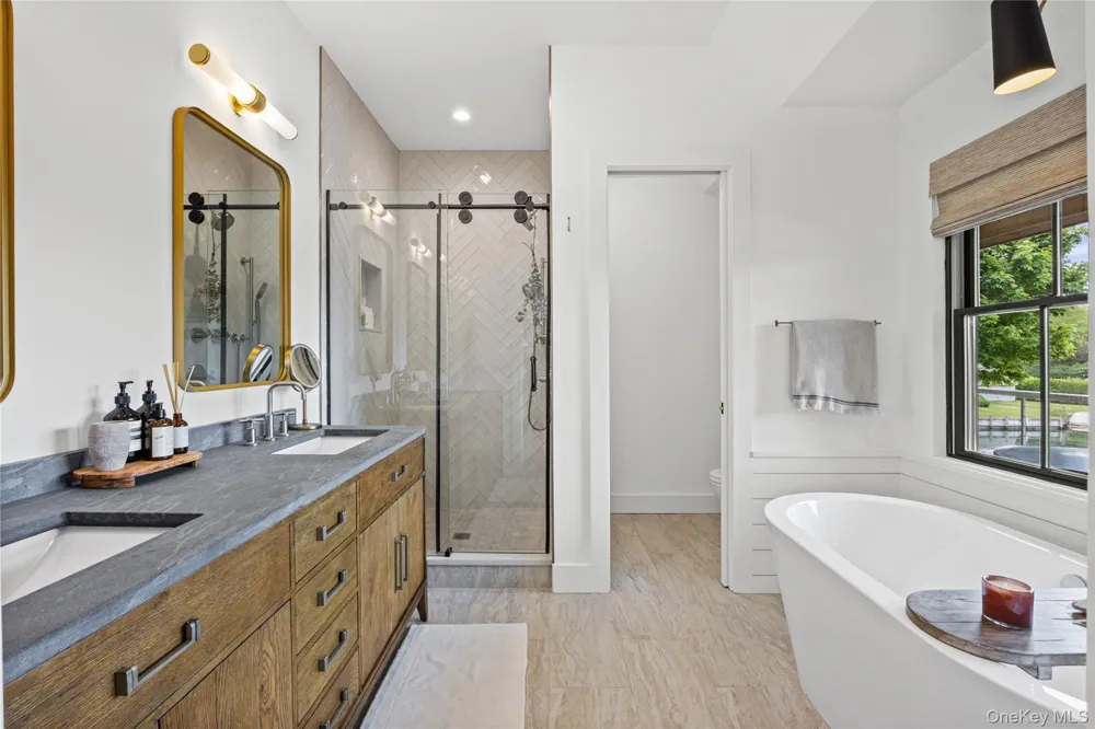 405 Williamsburgh Drive Southold, NY 11971