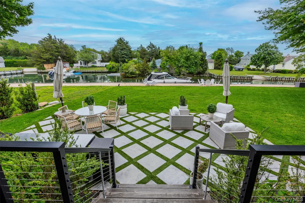 405 Williamsburgh Drive Southold, NY 11971