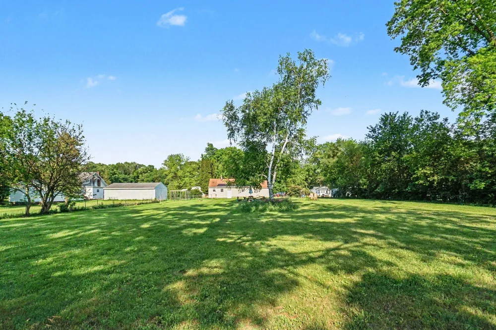 1230 Longfellow Avenue Blackman Charter Township, MI 49202