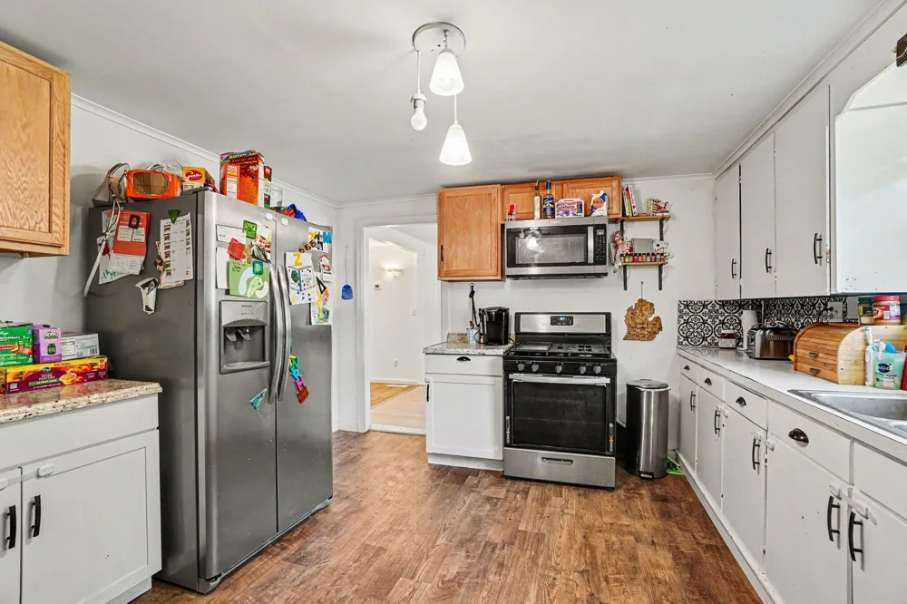 1230 Longfellow Avenue Blackman Charter Township, MI 49202