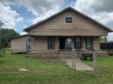 414 Barker Street