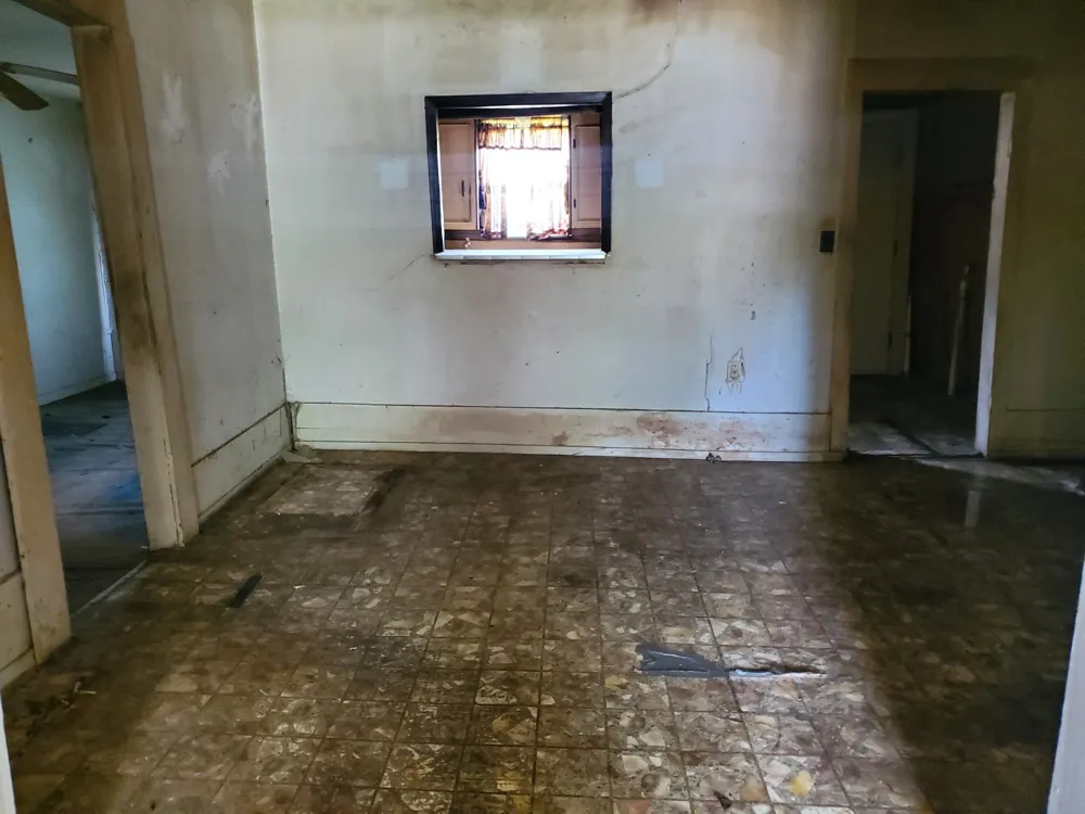 414 Barker Street Athens, TX 75751
