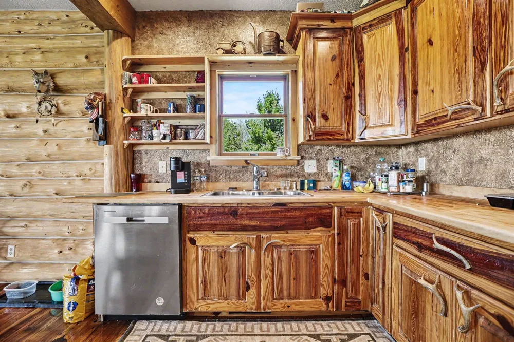 9465 W Old State Road Central Lake Township, MI 49622
